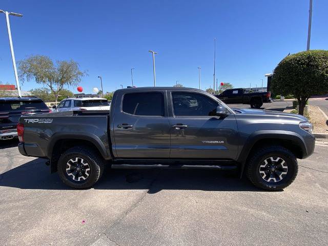 Used 2016 Toyota Tacoma TRD Off-Road AWD/4WD image 2
