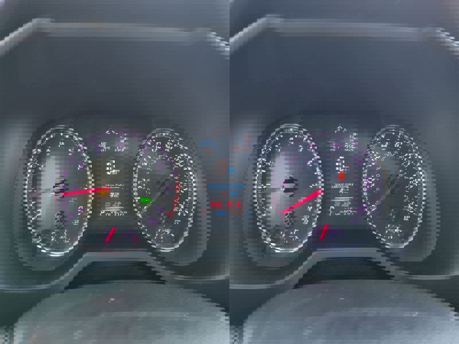 Used 2019 Toyota RAV4 XLE Premium image 33