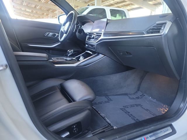 Used 2021 BMW 330e 330e iPerformance w/ M Sport Package image 23