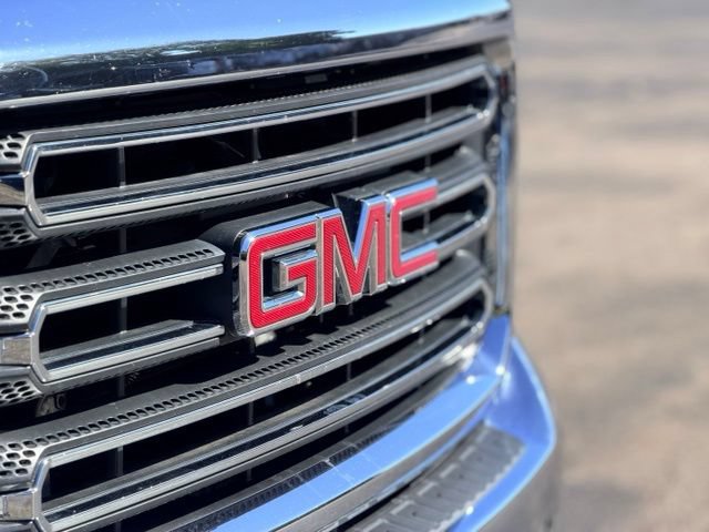 Used 2015 GMC Sierra 2500 SLE w/ SLE Preferred Package AWD/4WD image 28