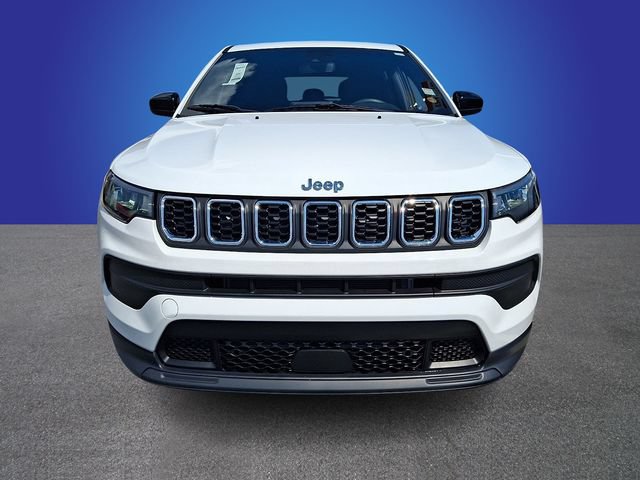 Used 2025 Jeep Compass Sport AWD/4WD image 2