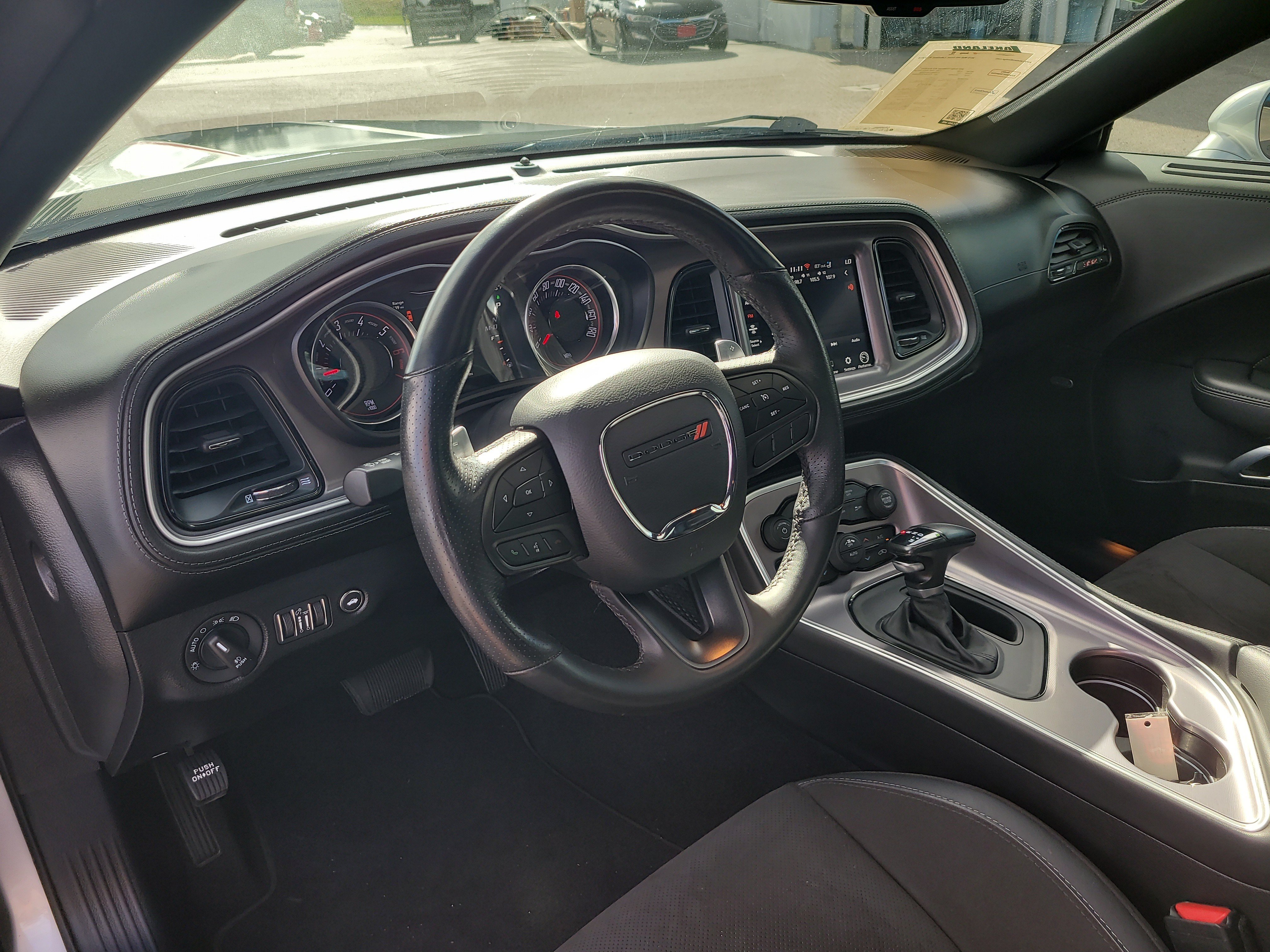 Used 2022 Dodge Challenger R/T Scat Pack w/ Plus Package RWD image 17