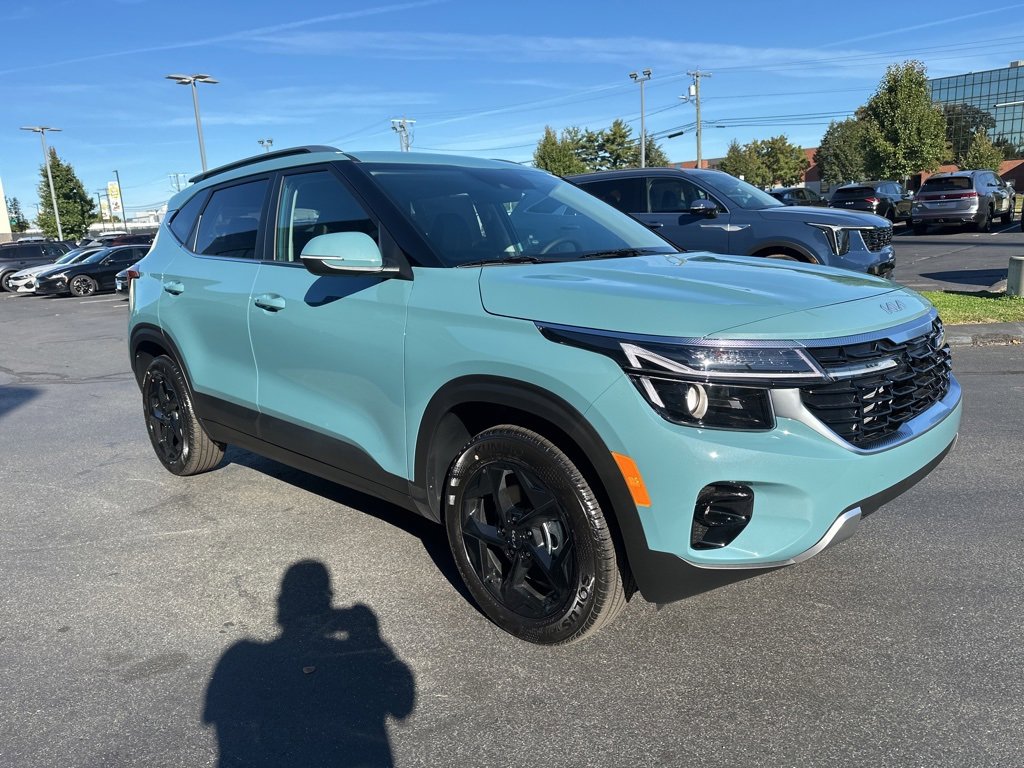New 2026 Kia Seltos EX image 4