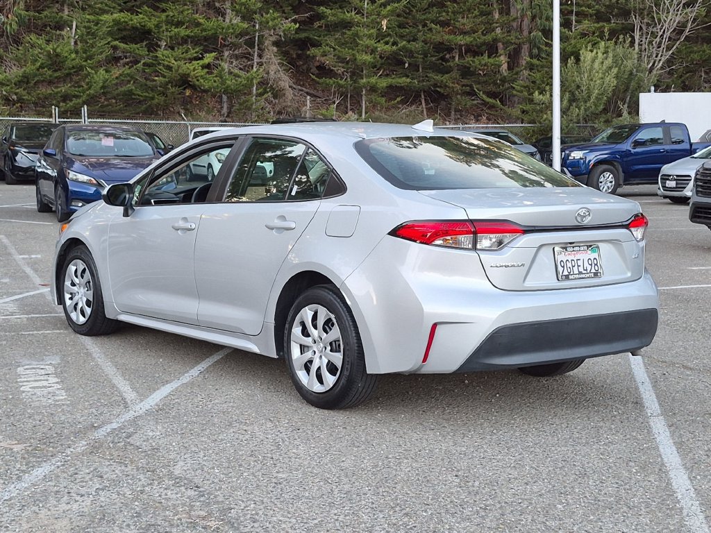 Used 2023 Toyota Corolla LE FWD image 7
