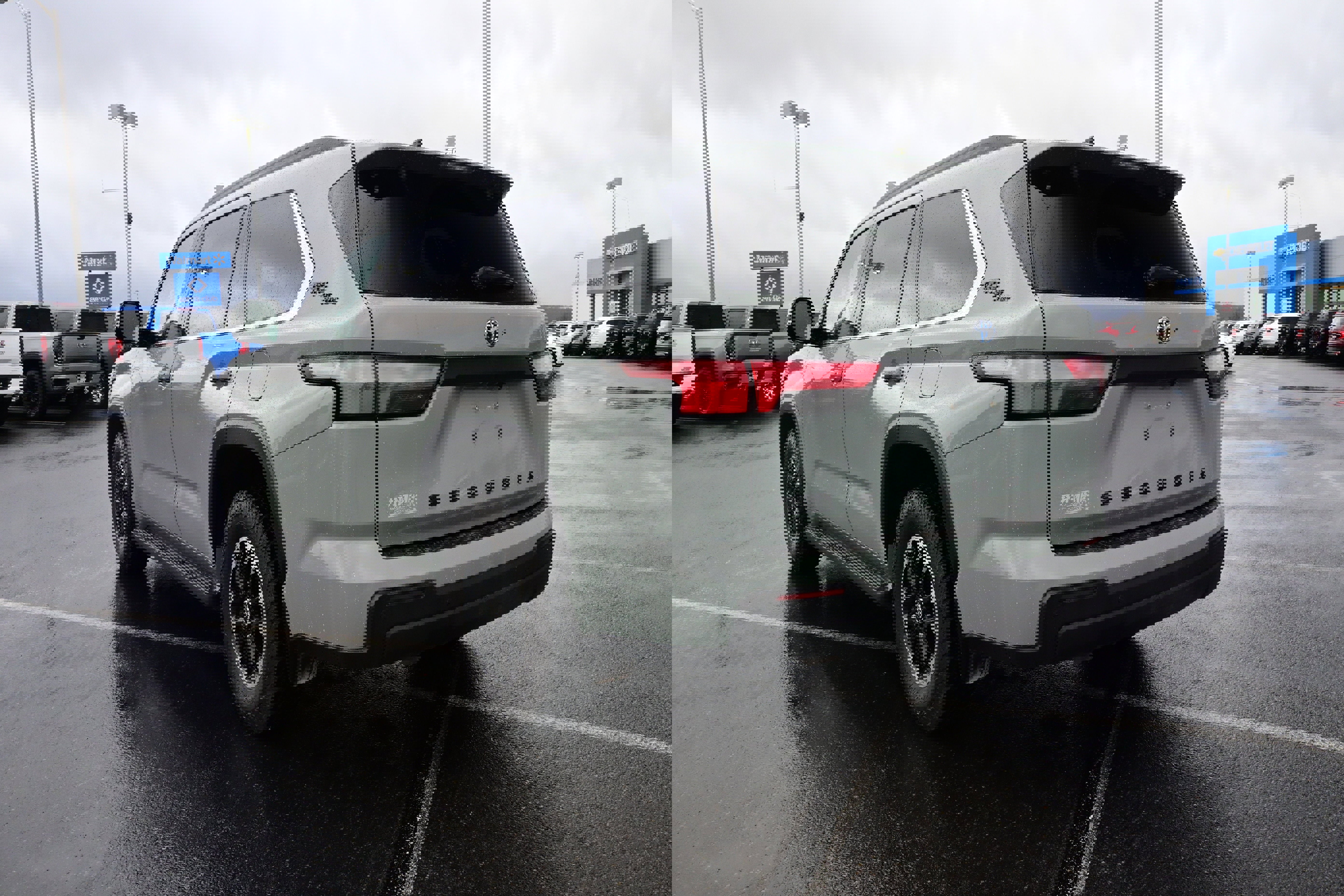 Used 2023 Toyota Sequoia SR5 image 5