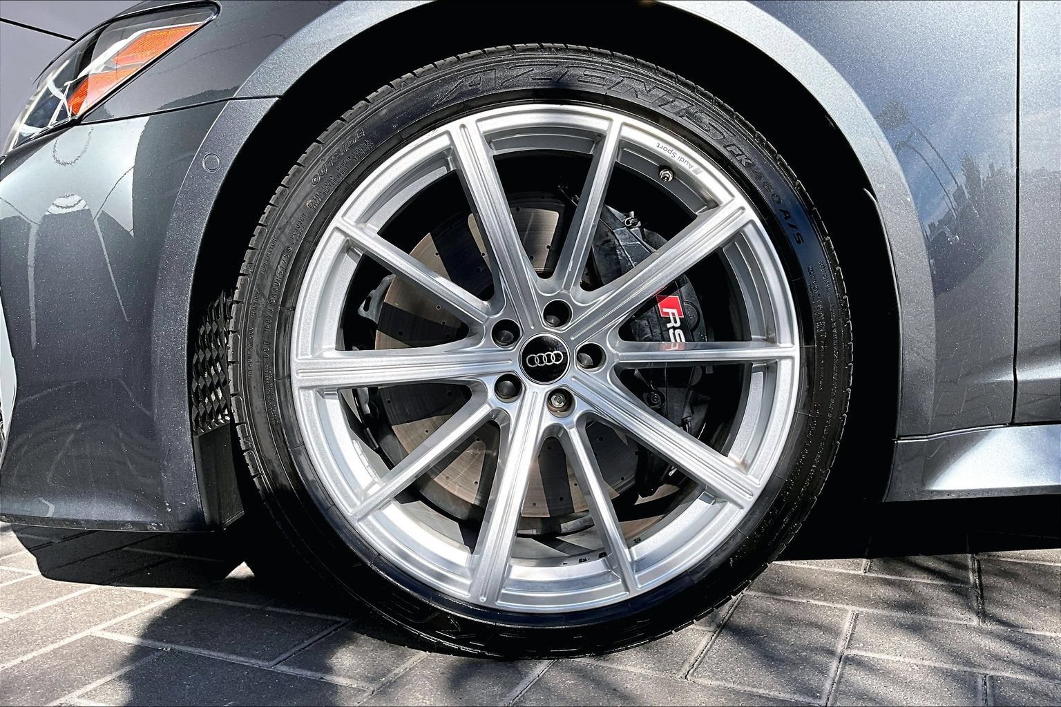 Used 2023 Audi RS 6 AWD/4WD image 9