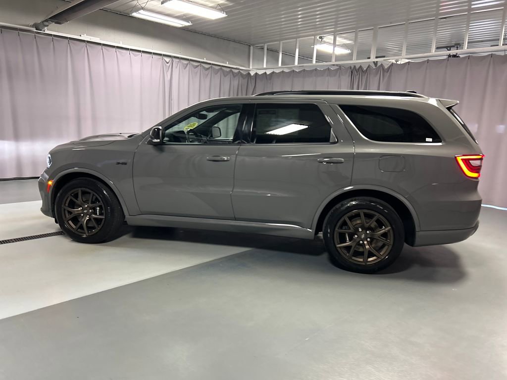 Used 2025 Dodge Durango R/T AWD/4WD image 4