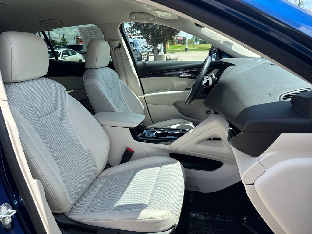 Certified 2023 Buick Envision Preferred AWD/4WD image 35