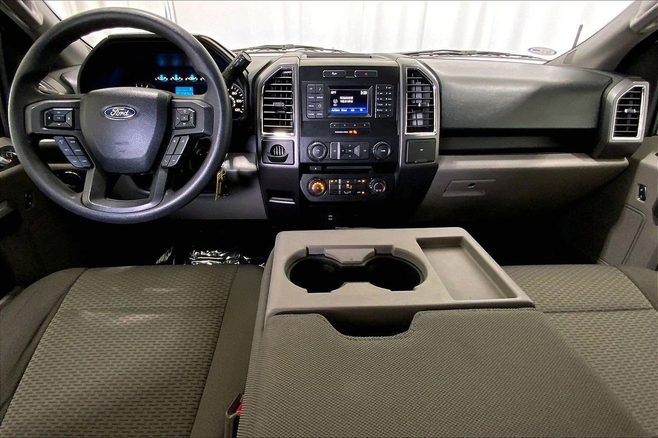 Used 2016 Ford F150 XLT image 15