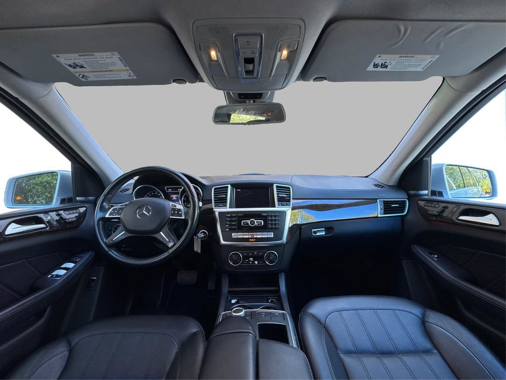 Used 2015 Mercedes-Benz GL 450 4MATIC w/ Appearance Package image 23