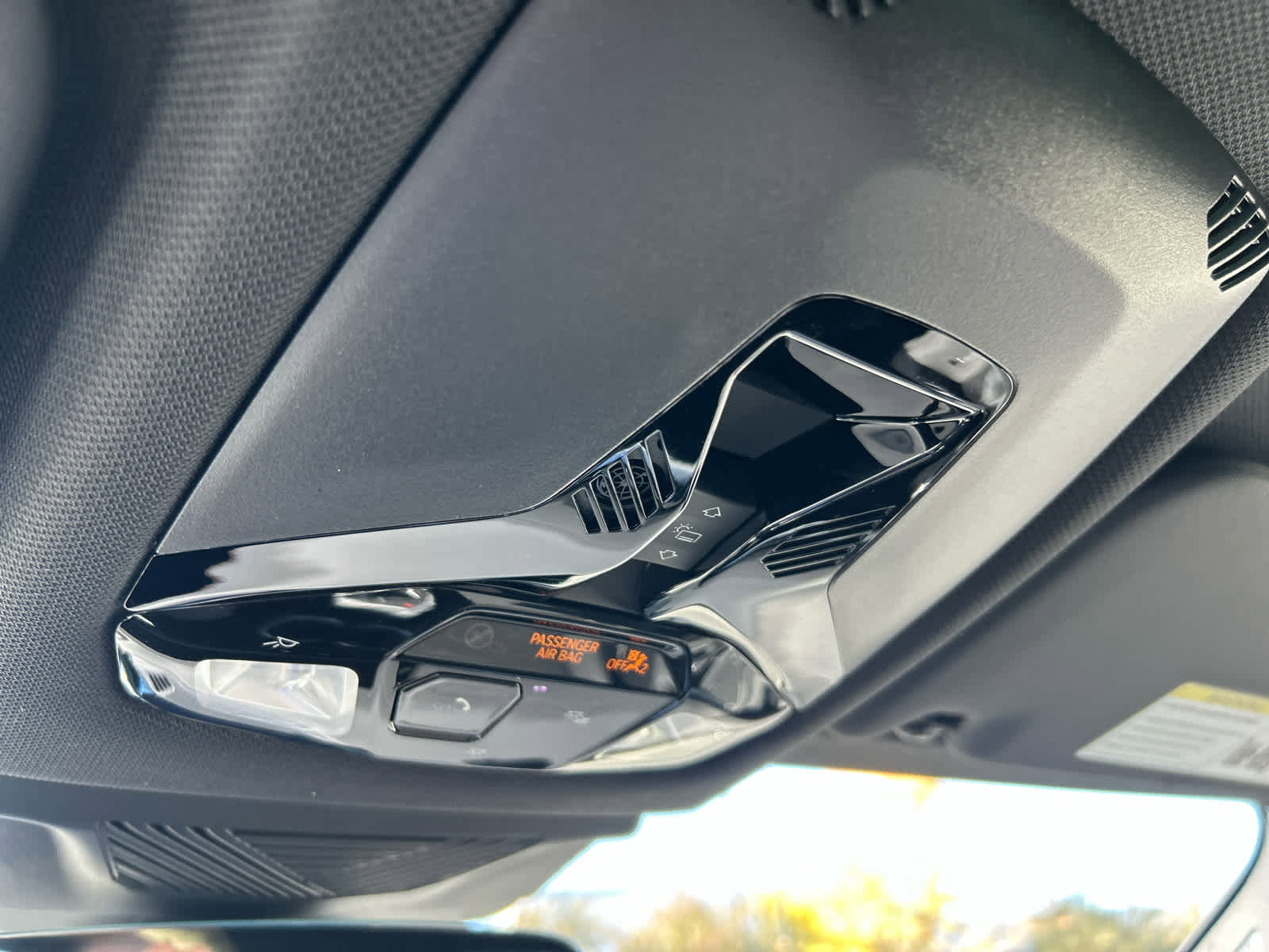 Used 2026 BMW X2 xDrive28i w/ Technology Package image 37