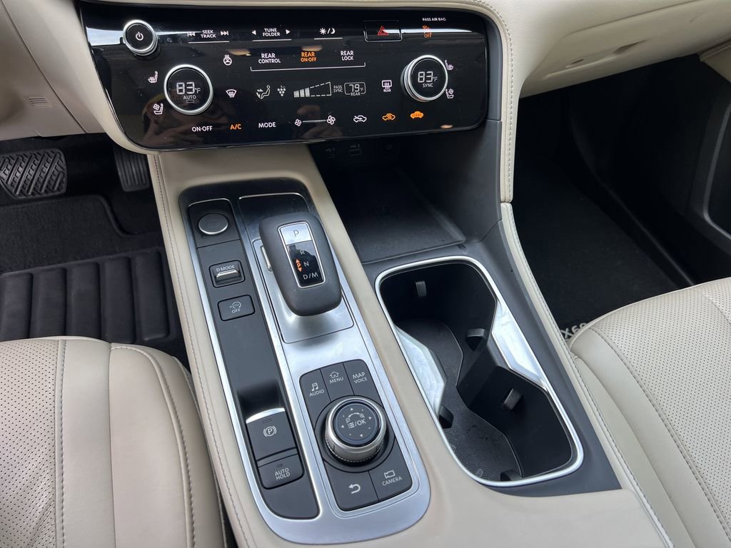 Used 2023 INFINITI QX60 Sensory w/ Vision Package AWD/4WD image 29