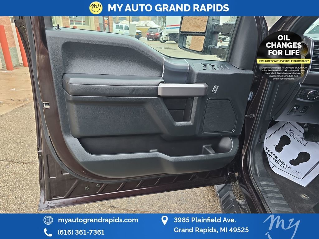 Used 2020 Ford F150 XLT w/ Equipment Group 302A Luxury image 10