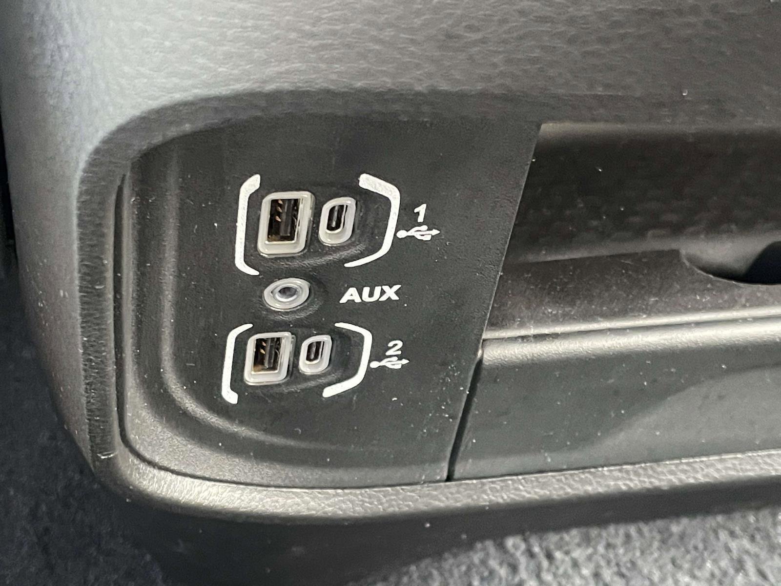 Used 2024 RAM 2500 Big Horn w/ Safety Group image 8