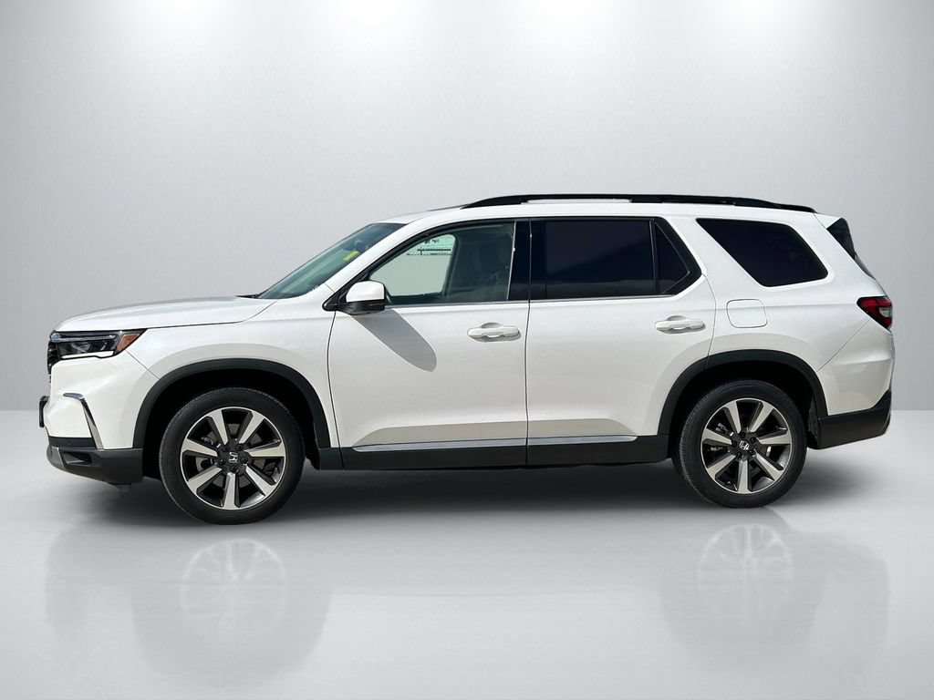 Used 2023 Honda Pilot Elite image 8