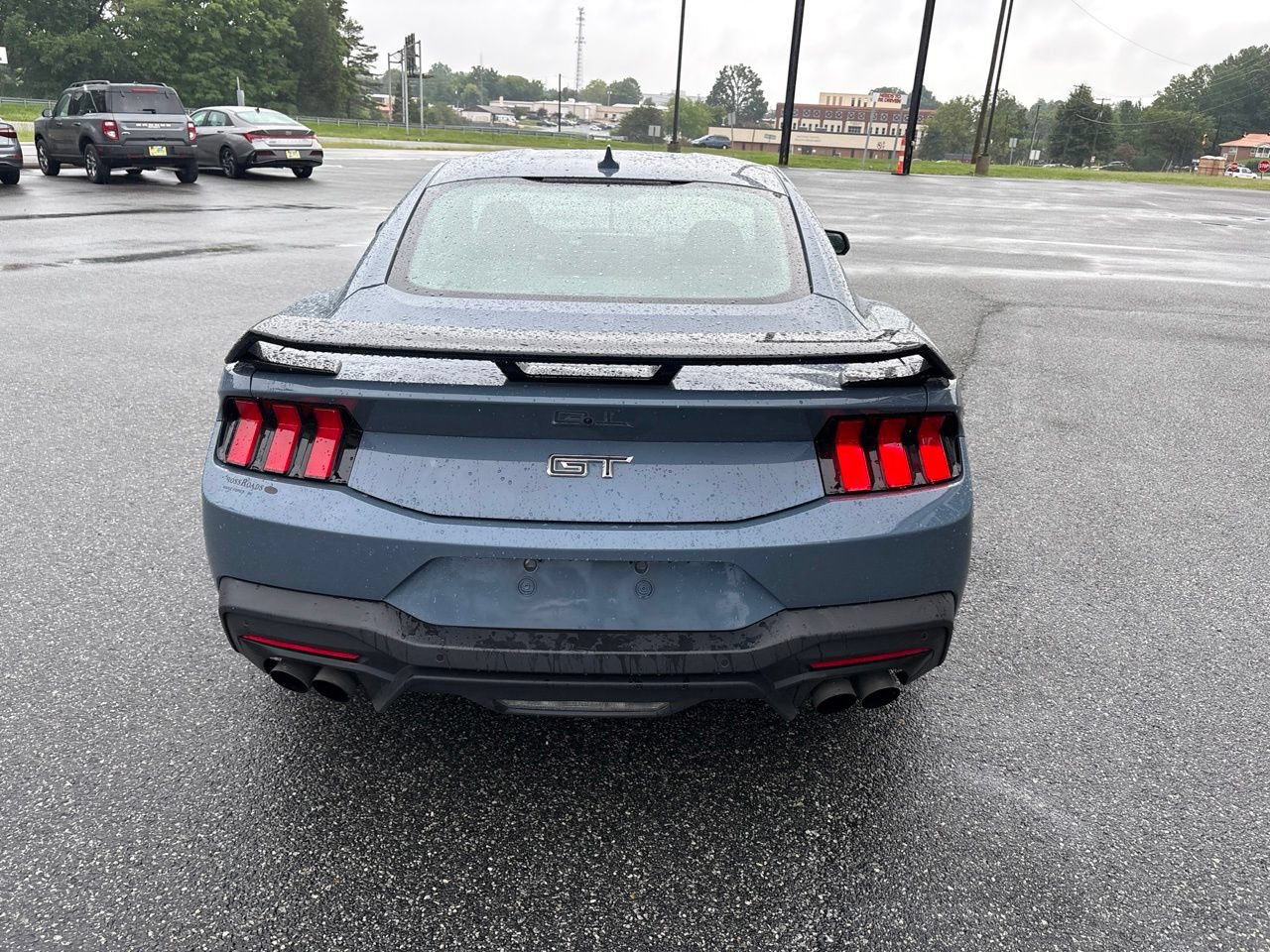 Used 2025 Ford Mustang GT RWD image 8