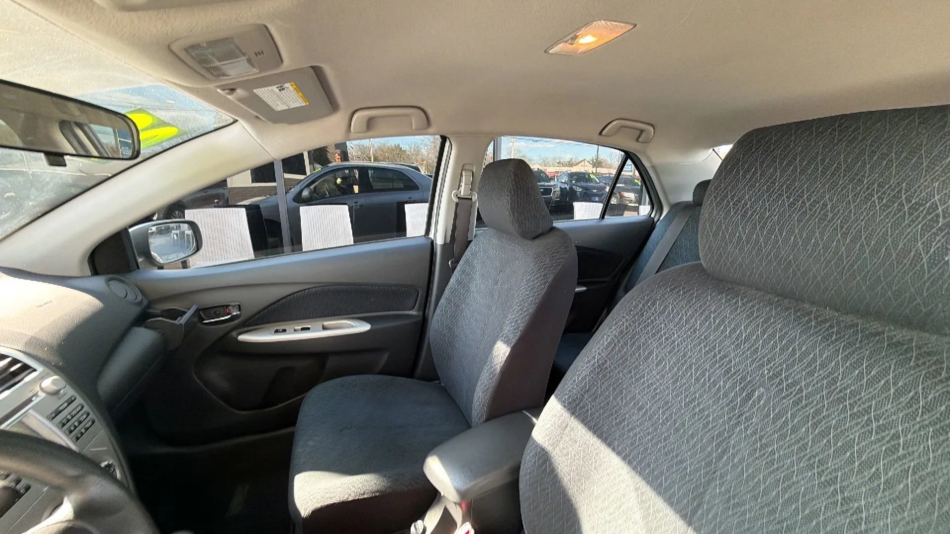 Used 2008 Toyota Yaris S image 33