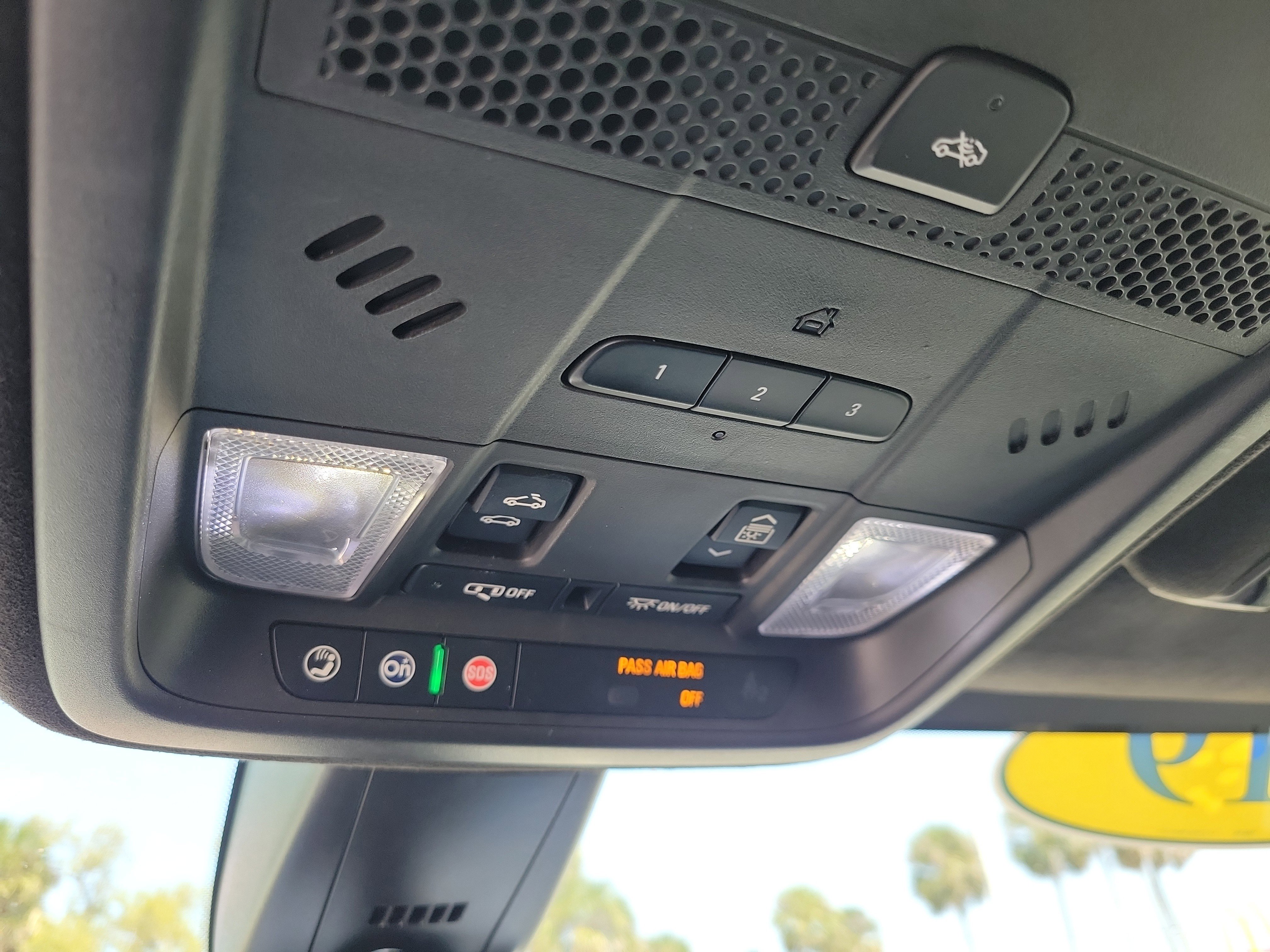 Used 2019 Cadillac XT5 Platinum image 19