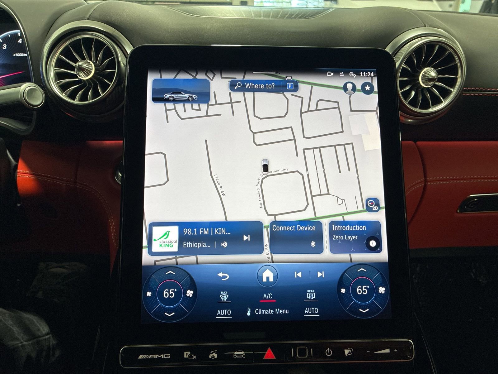 Used 2024 Mercedes-Benz SL 55 AMG 4MATIC image 23