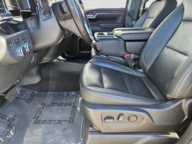 Used 2025 GMC Sierra 1500 SLT AWD/4WD image 15