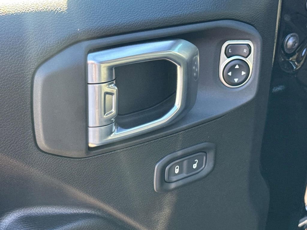 New 2025 Jeep Gladiator Sport AWD/4WD image 20