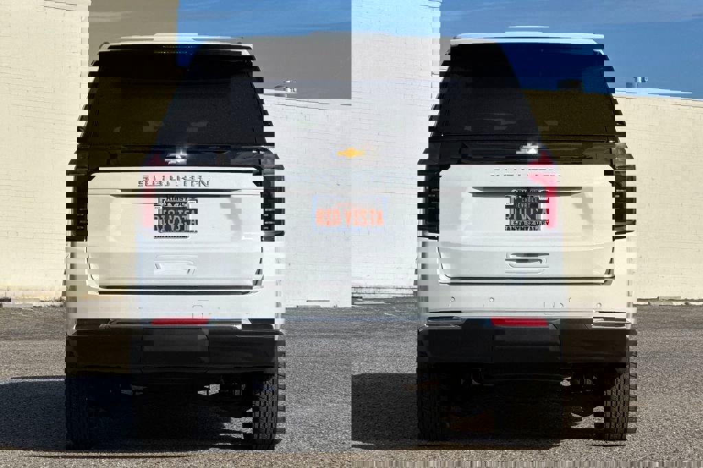 New 2026 Chevrolet Suburban LS image 5
