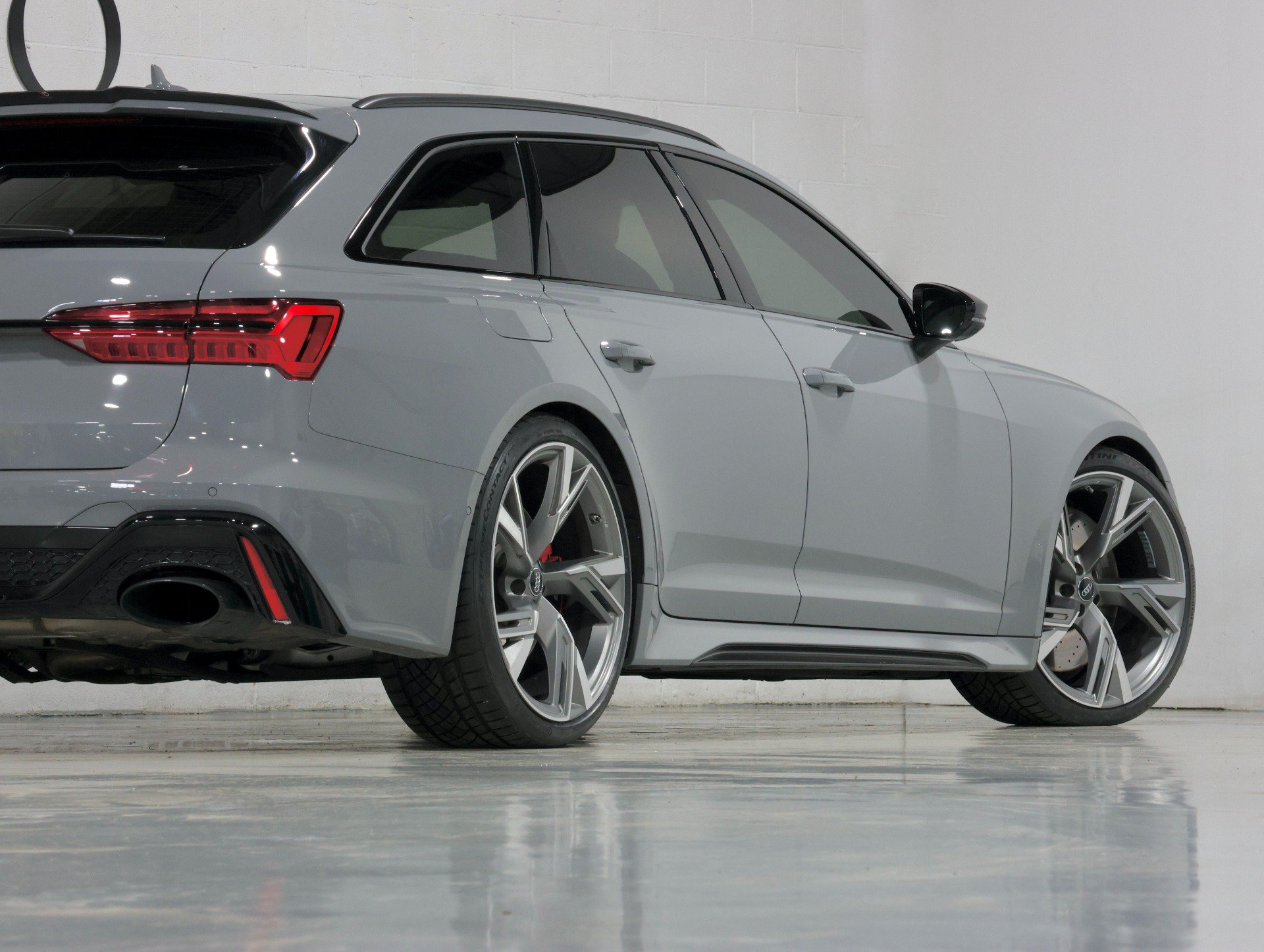 Used 2021 Audi RS 6 AWD/4WD image 44