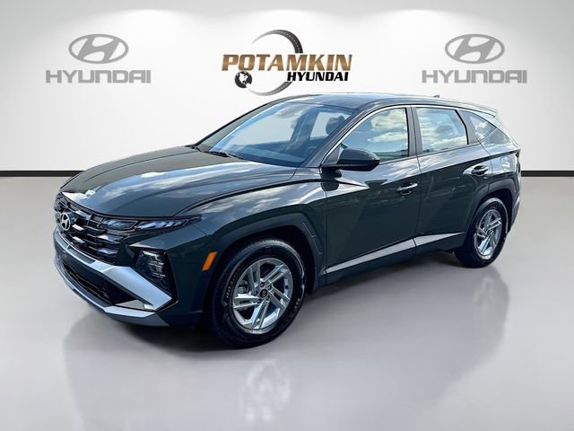 Certified 2026 Hyundai Tucson SE FWD image 1