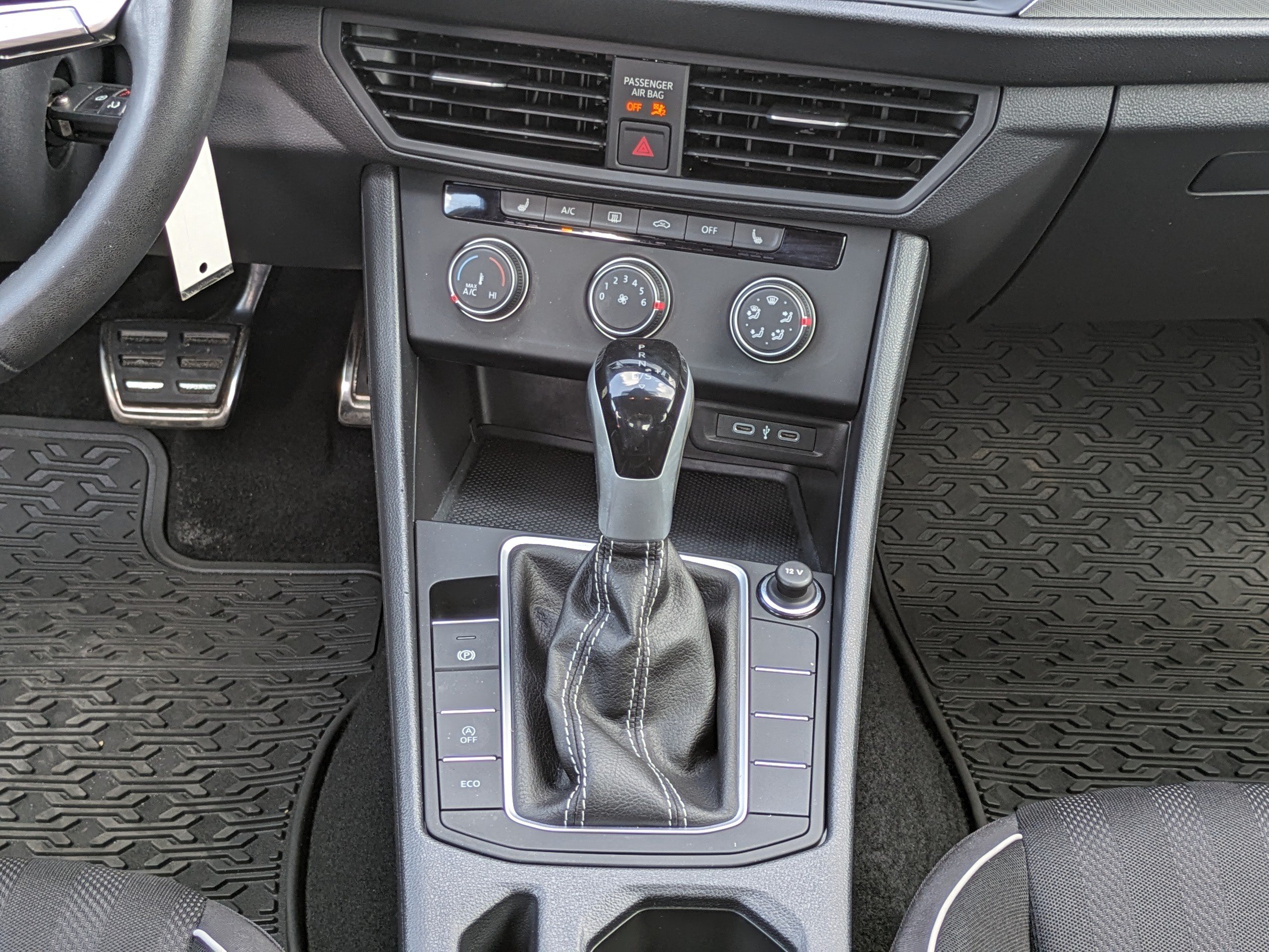 Certified 2024 Volkswagen Jetta Sport FWD image 18