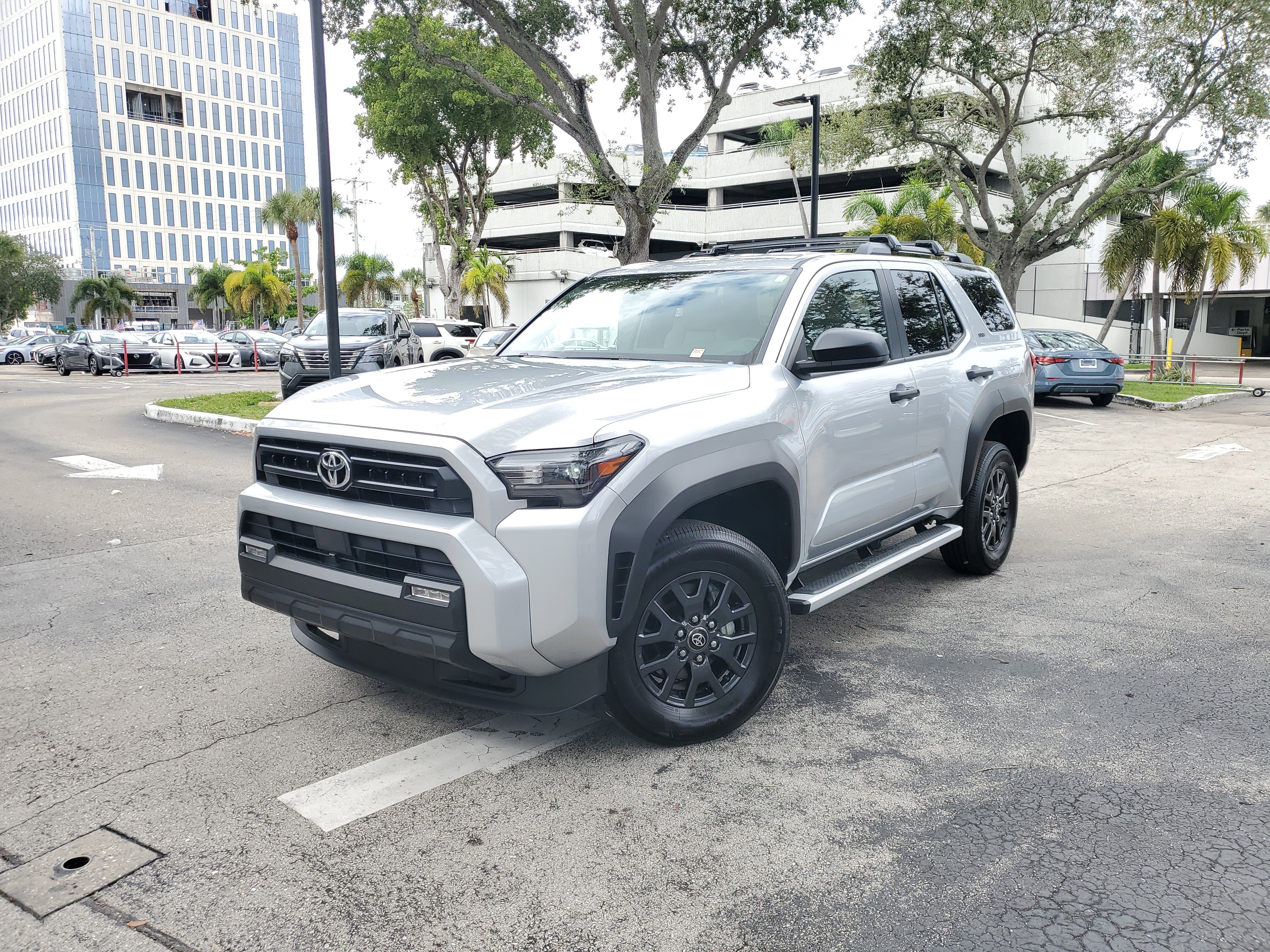 Used 2025 Toyota 4Runner SR5 image 32