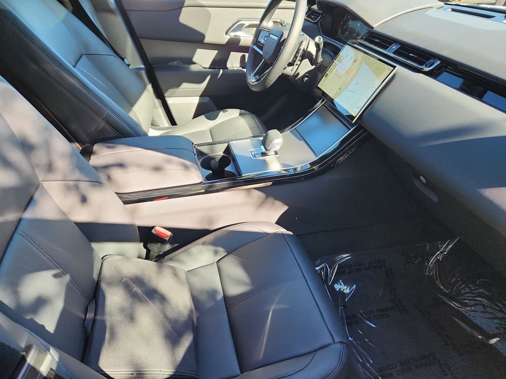 Used 2026 Land Rover Range Rover Velar S AWD/4WD image 3