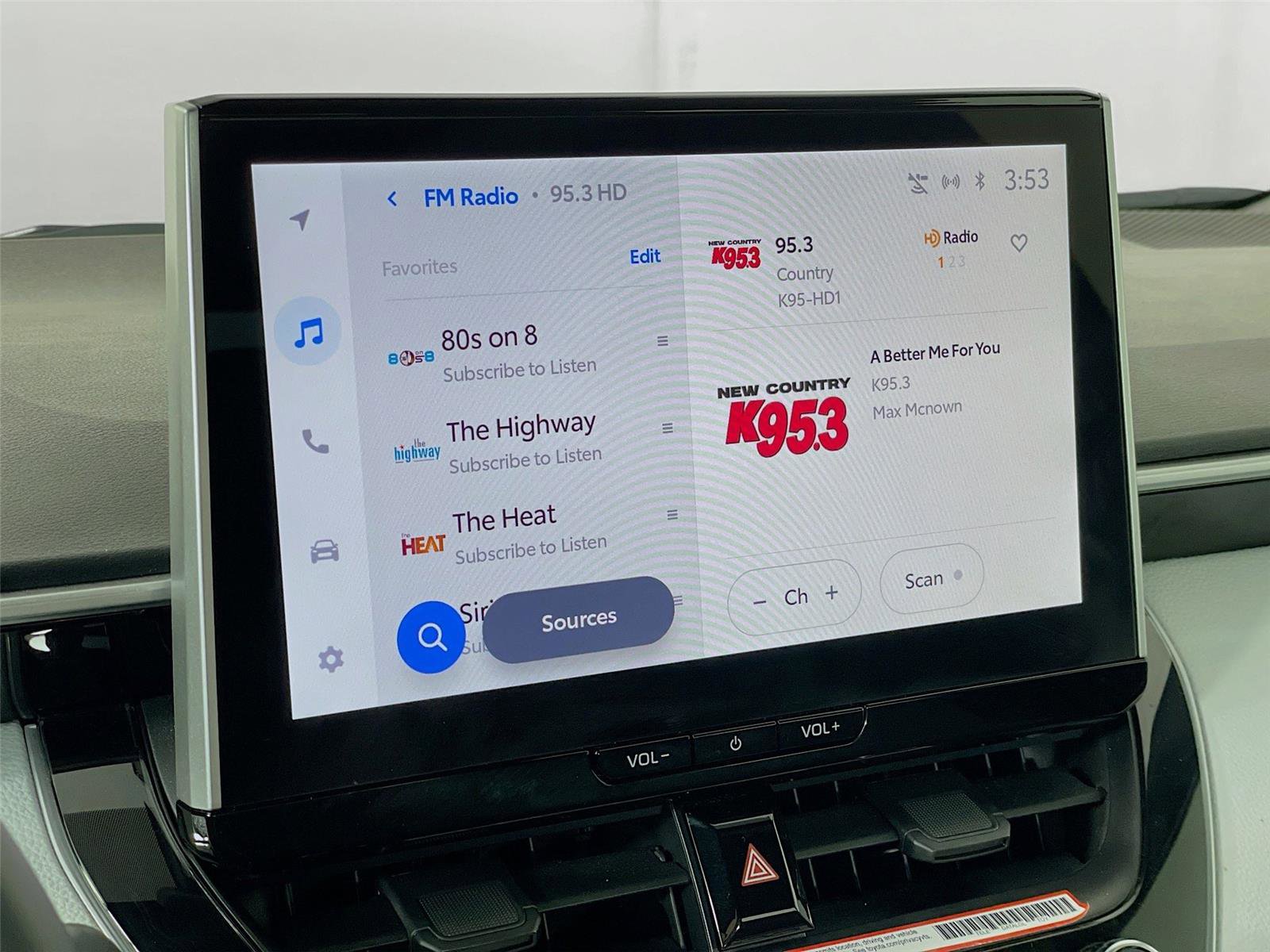 Used 2025 Toyota Corolla FX w/ Convenience Package image 18