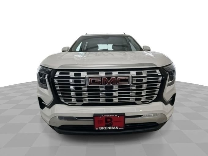 New 2026 GMC Terrain Denali w/ LPO, Floor Liner Package image 3