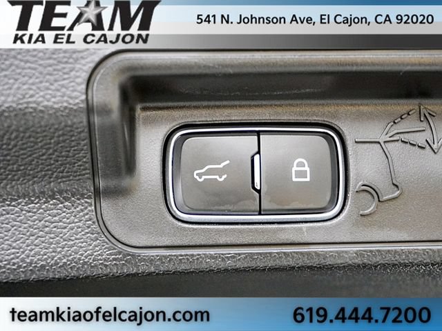 Used 2023 Ford Explorer XLT w/ Equipment Group 202A AWD/4WD image 15
