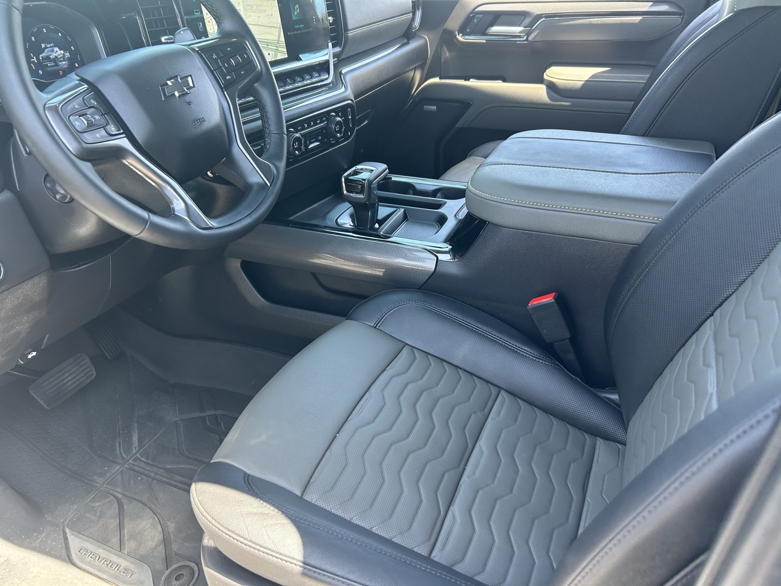 Certified 2025 Chevrolet Silverado 1500 ZR2 w/ Technology Package AWD/4WD image 26