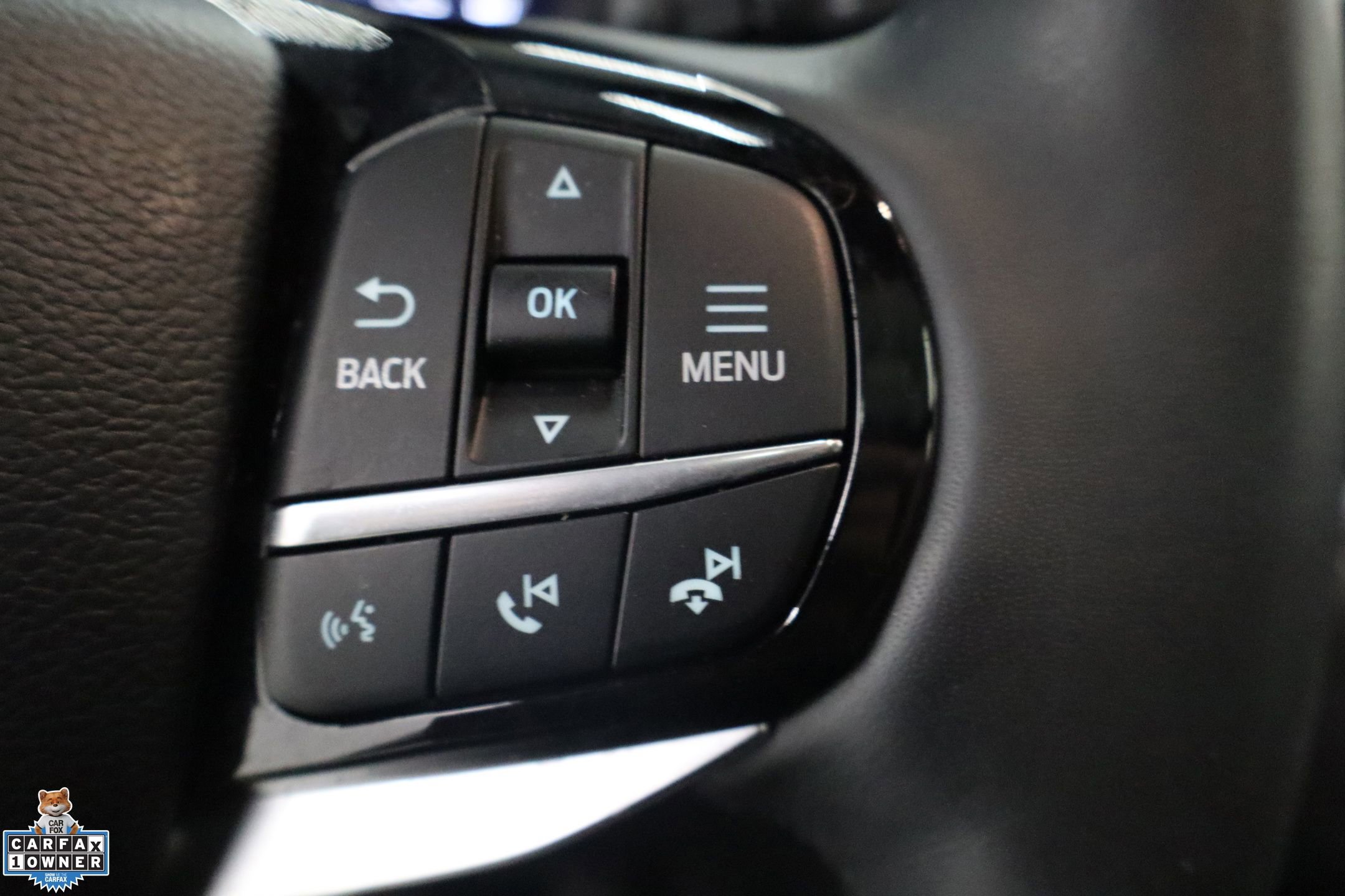 Used 2025 Ford Explorer Platinum image 17