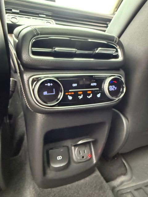 Used 2023 Genesis GV80 2.5T w/ Prestige 20" Package image 48