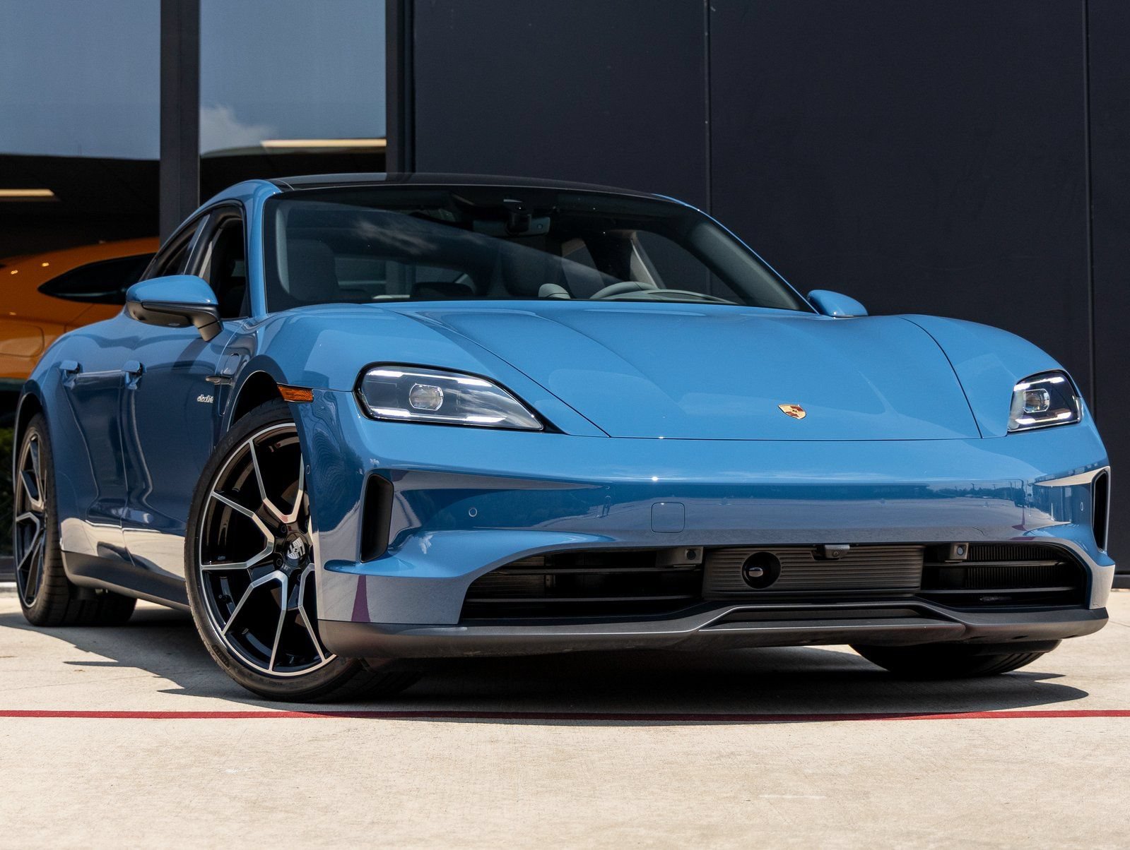 Certified 2025 Porsche Taycan AWD/4WD image 6