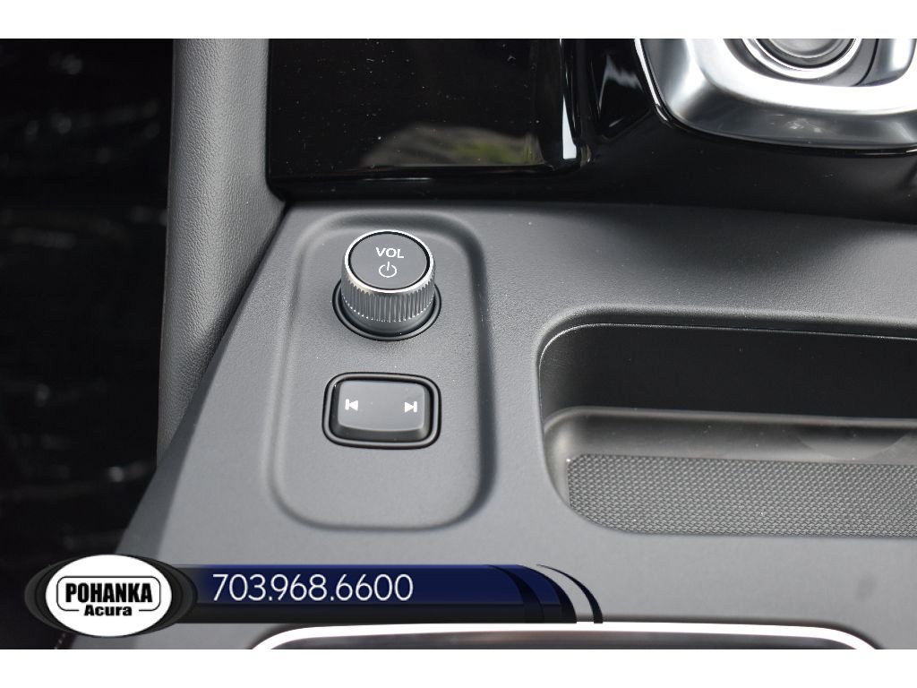New 2026 Acura MDX w/ Technology Package AWD/4WD image 17