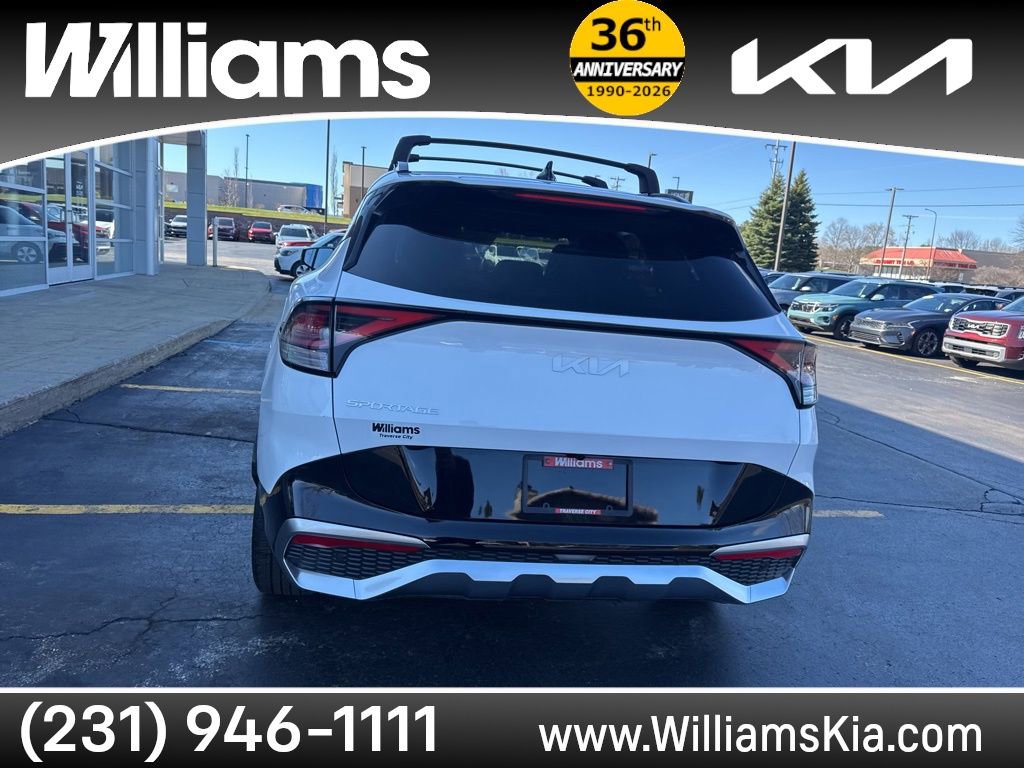 Used 2024 Kia Sportage SX image 9