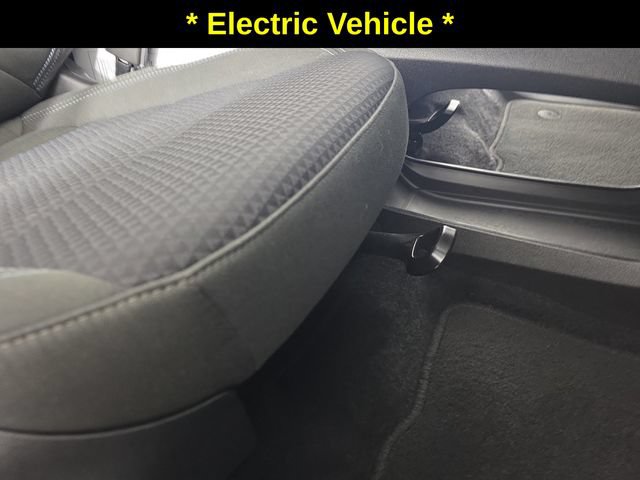 Certified 2023 Chevrolet Bolt EUV LT w/ Driver Confidence Package FWD image 29