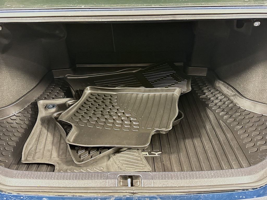 Certified 2020 Toyota Camry XLE image 21