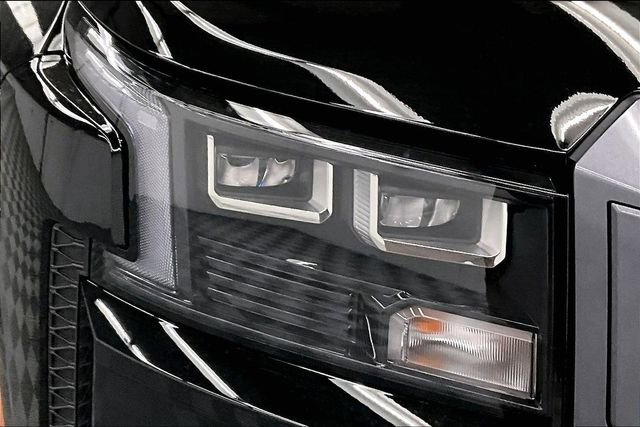 New 2026 Nissan Frontier SV image 14