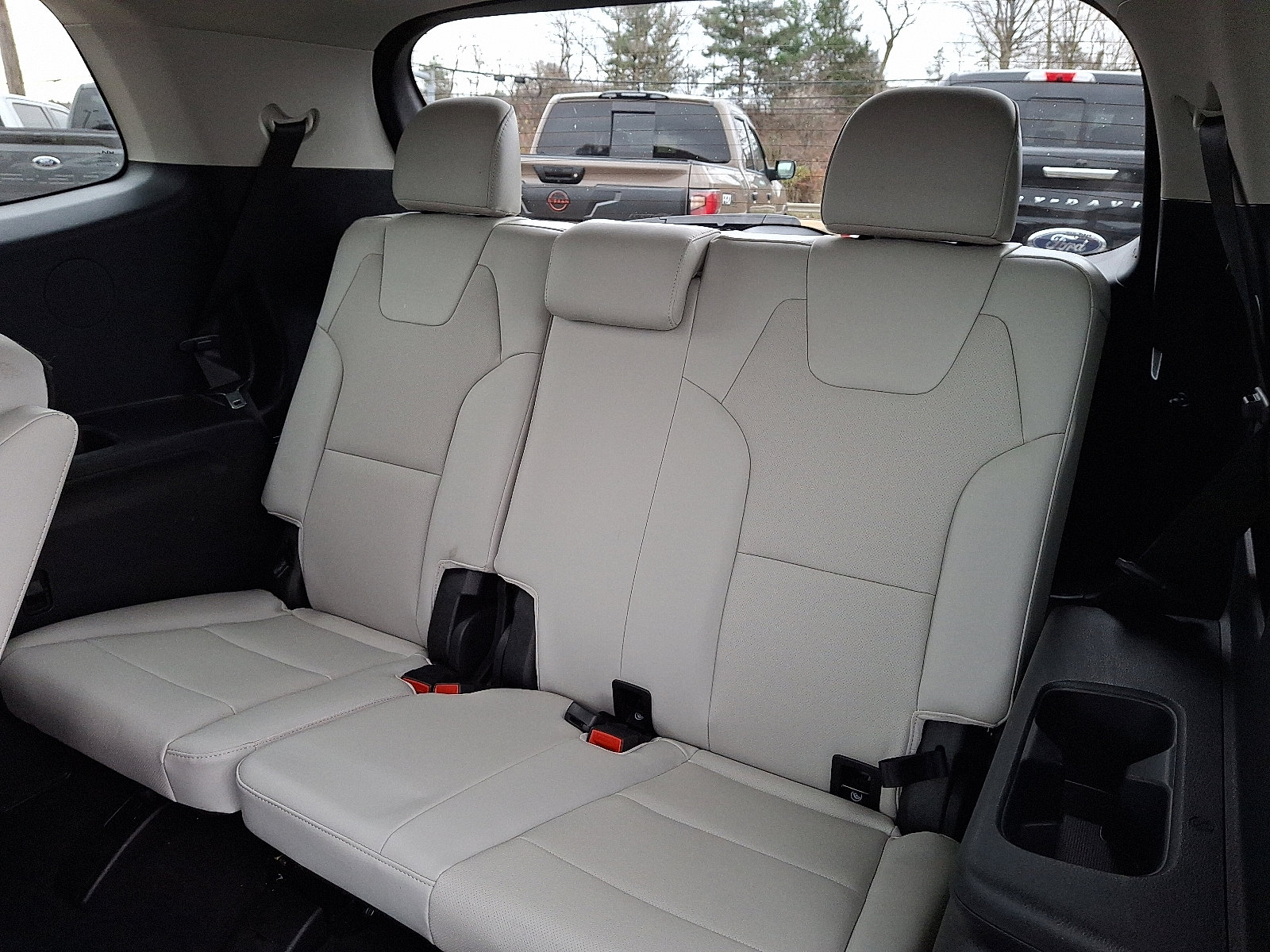 Used 2022 Kia Telluride S image 10