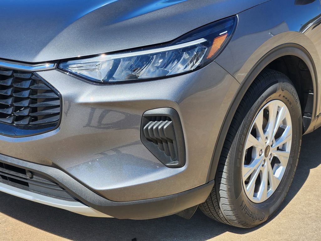 Used 2023 Ford Escape Active w/ Tech Pack #2 image 13