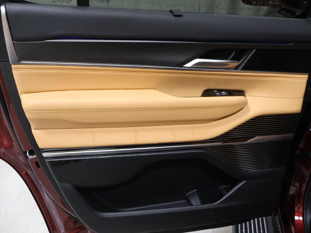 New 2026 Jeep Grand Wagoneer Summit AWD/4WD image 18