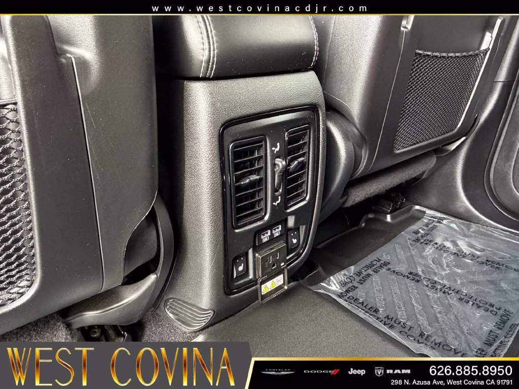 Used 2021 Dodge Durango SRT w/ Black Package AWD/4WD image 36