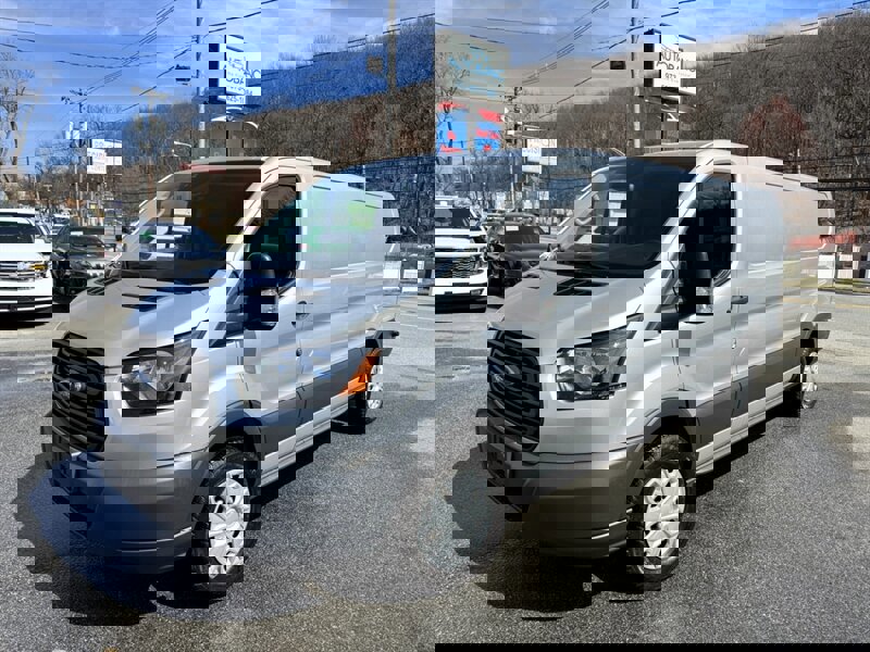 Used 2018 Ford Transit 350 148 Low Roof image 9