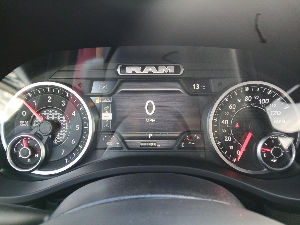 New 2027 RAM 1500 Express AWD/4WD image 16