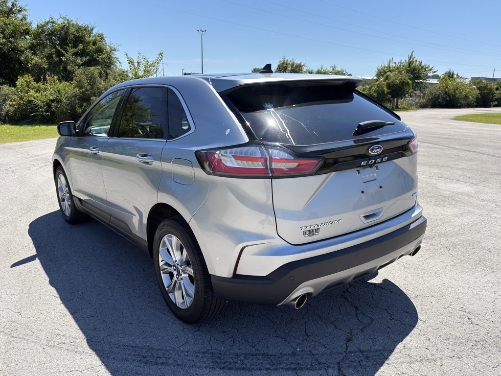 Certified 2022 Ford Edge Titanium image 4